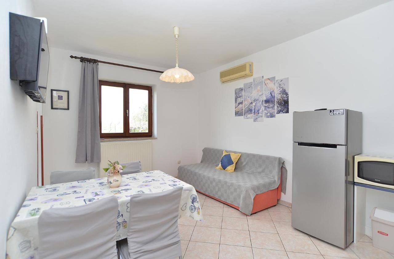 Apartments Lavanda 108 Fažana Buitenkant foto